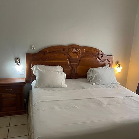 Summer Grove Villa Kololi Extérieur photo