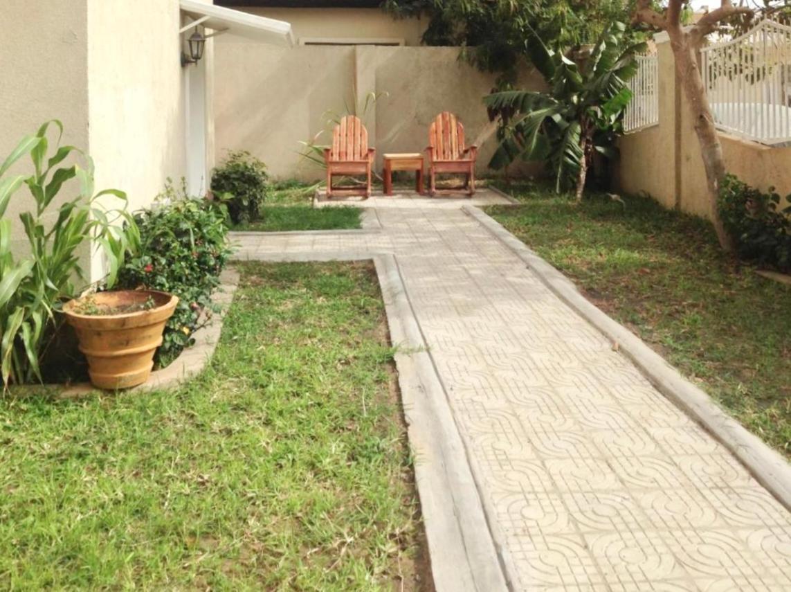 Summer Grove Villa Kololi Extérieur photo